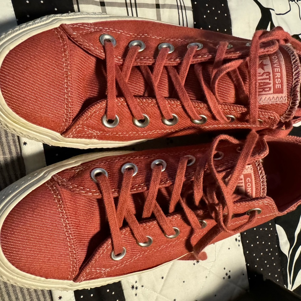 Pink Platform Converse Size 8 women’s